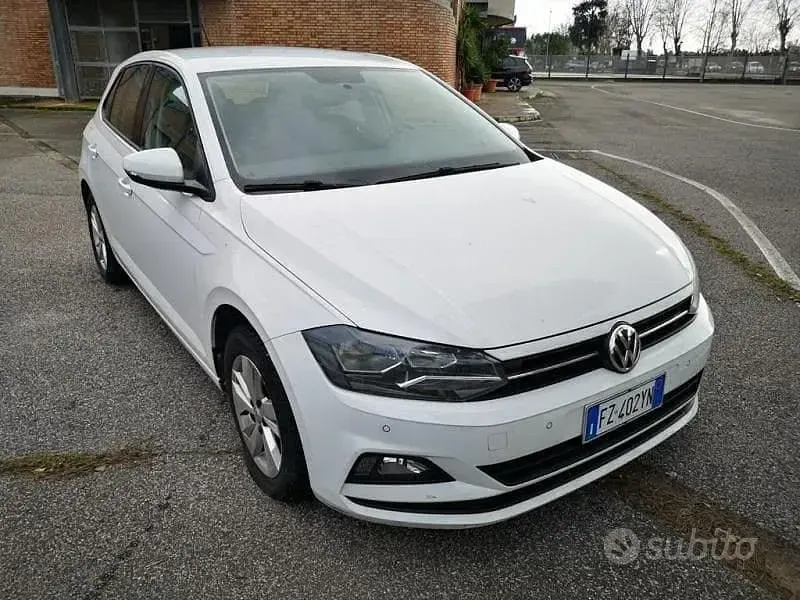 Usata VW Polo Comfortline 95 CV (69 kW) 2020 Bianco Utilitaria