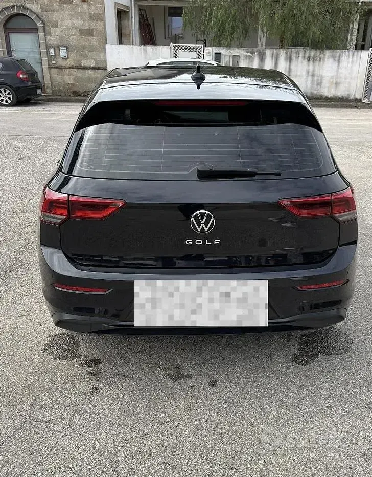 Usata VW Golf VIII 116 CV (85 kW) 2021 Nero Berlina