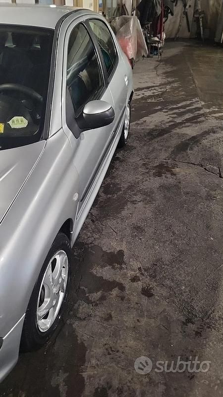Usata Peugeot 206 2003 Grigio Berlina