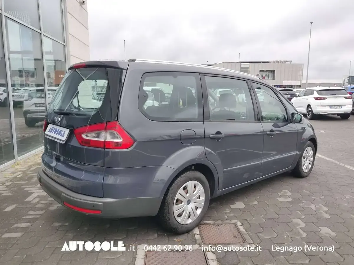 Usata Ford Galaxy Titanium 163 CV (119 kW) 2014 Grigio Monovolume