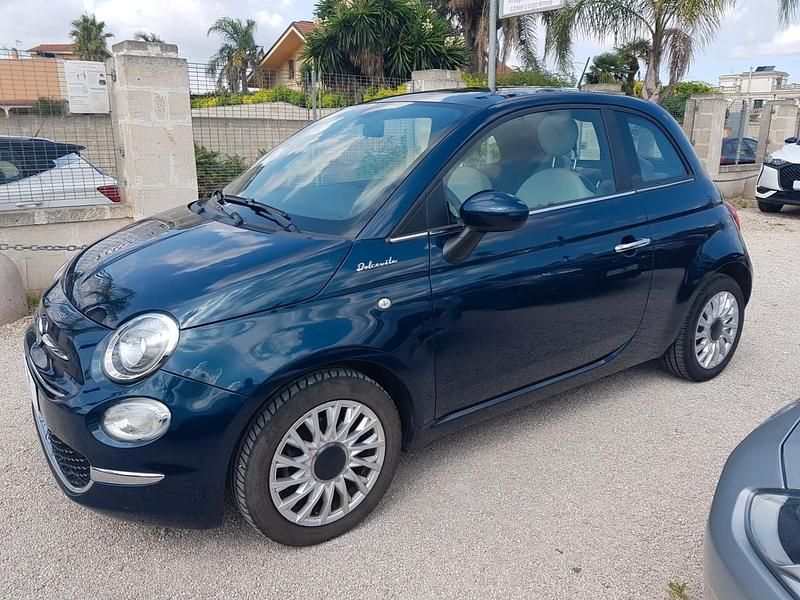 Usata Fiat 500 Dolcevita 70 CV (51 kW) 2021 Blu Berlina