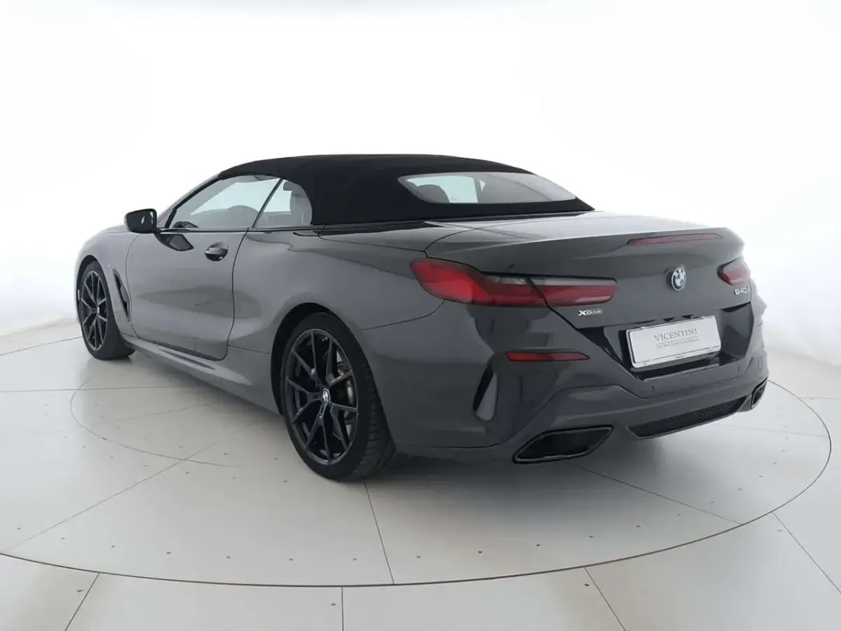 Usata BMW 840 Coupé M Sport 320 CV (235 kW) 2021 Grigio metallizzato scuro Coupé