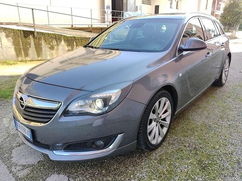 Usata Opel Insignia Business 170 CV (125 kW) 2015 Blu/azzurro Station wagon