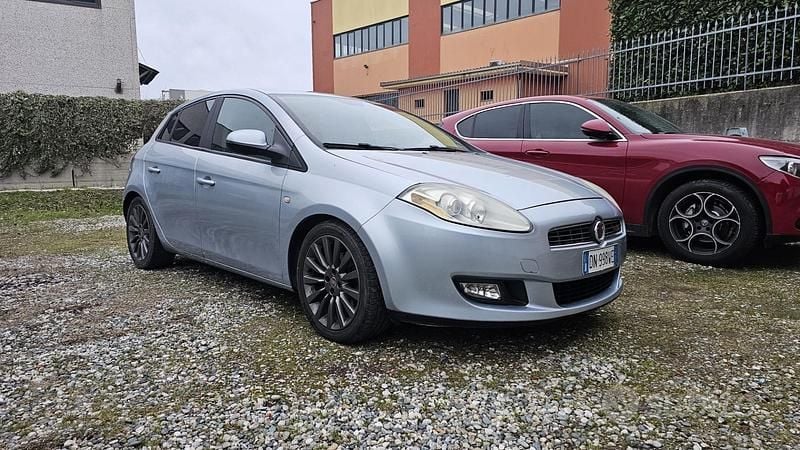 Usata Fiat Bravo Emotion 105 CV (77 kW) 2008 Grigio Utilitaria
