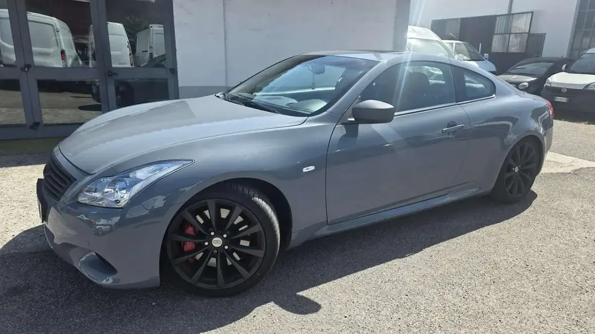 Usata Infiniti G37 320 CV (235 kW) 2010 Grigio Coupé