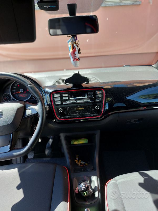 Usata Seat Mii 60 CV (44 kW) 2019 Bianco Utilitaria