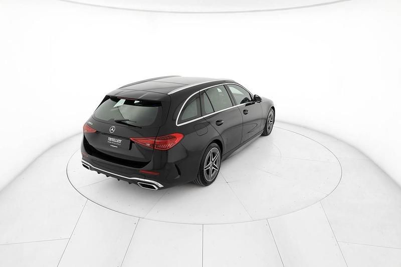 Usata Mercedes 300 Advanced Plus 265 CV (194 kW) 2025 Nero Station wagon
