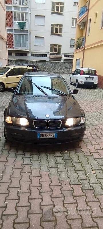 Usata BMW 320 136 CV (100 kW) 1999 Nero Berlina