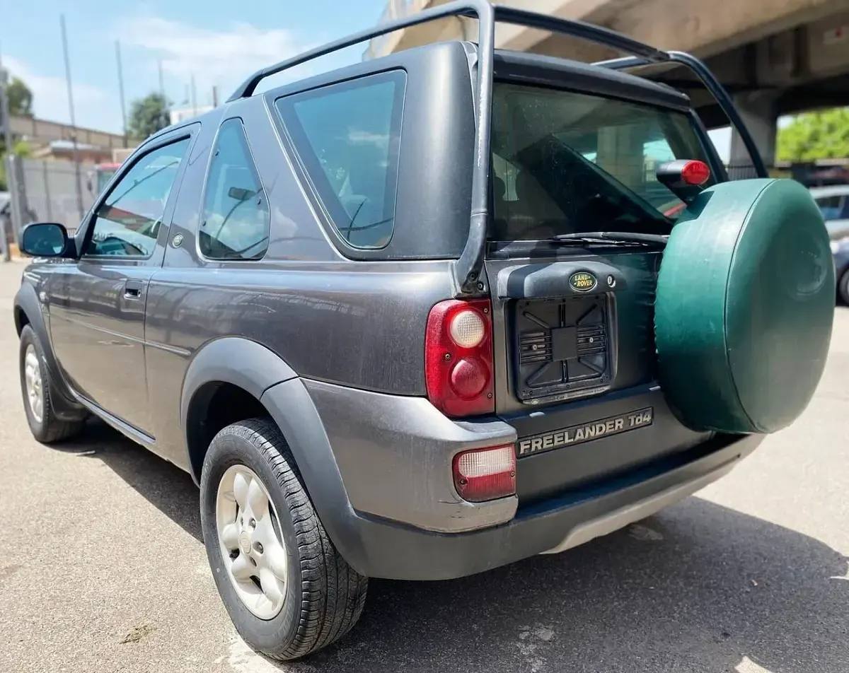 Usata Land Rover Freelander S 111 CV (81 kW) 2004 Verde SUV
