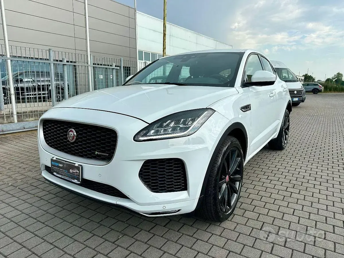 Usata Jaguar E-Pace R-Dynamic 150 CV (110 kW) 2018 Bianco SUV