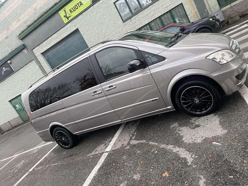 Usata Mercedes Viano 163 CV (119 kW) 2011 Monovolume