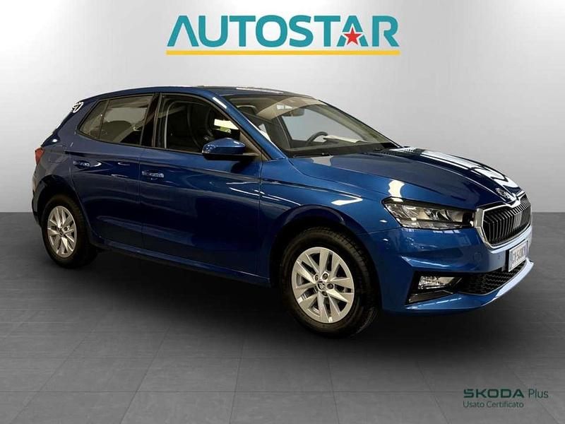 Usata Skoda Fabia Selection 80 CV (58 kW) 2024 Blu race metallizzato Berlina