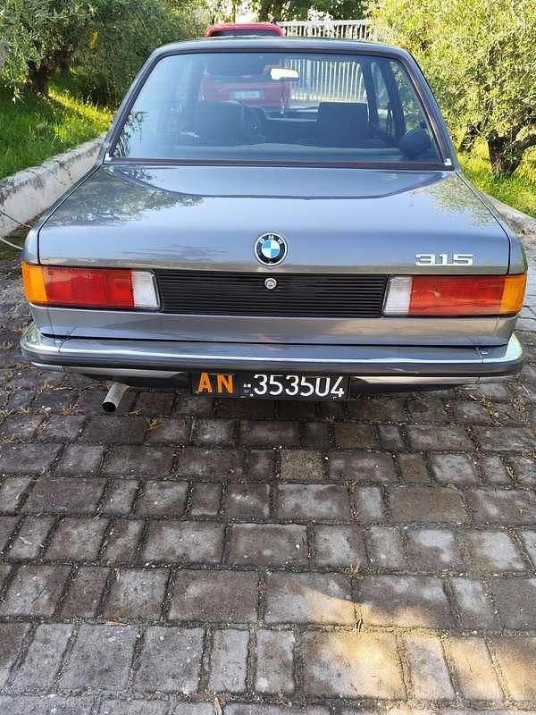 Usata BMW 315 75 CV (55 kW) 1983 Utilitaria