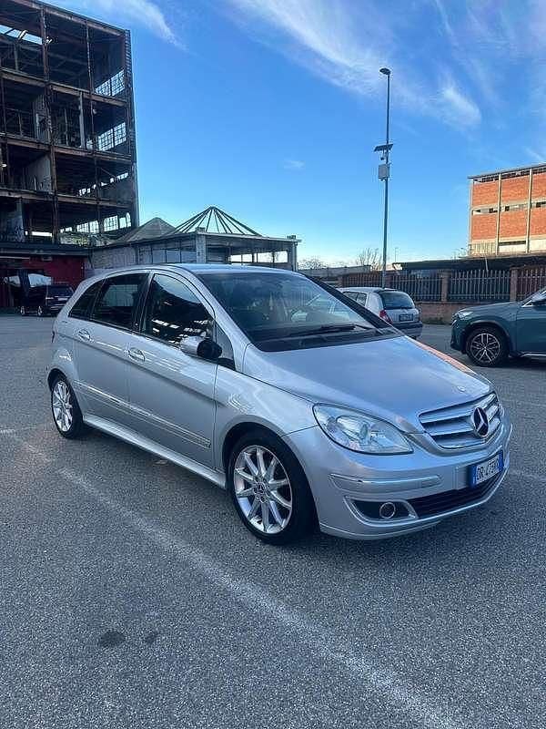 Gebraucht Mercedes B170 116 PS (85 kW) 2008 Silber Van / Kleinbus