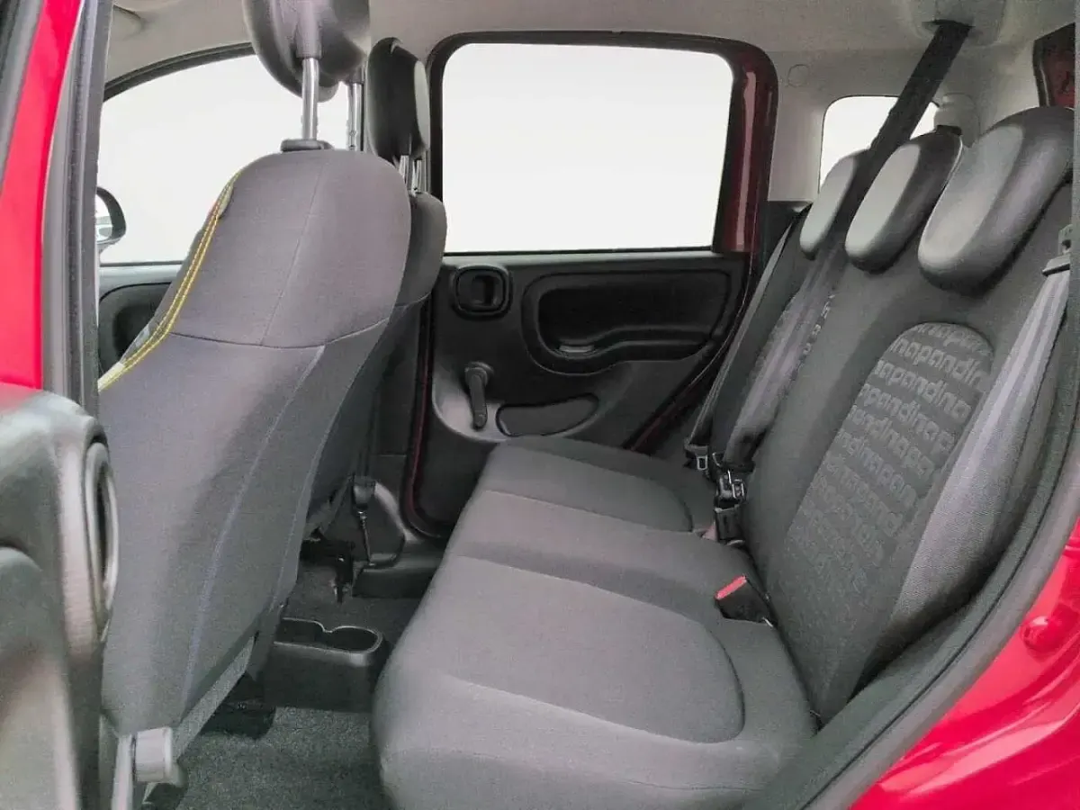 Usata Fiat Panda Cross Cross 2025 Rosso Utilitaria