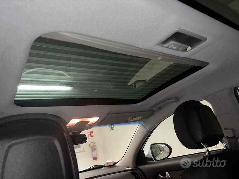 Usata Kia Sportage 135 CV (99 kW) 2015 Bianco SUV