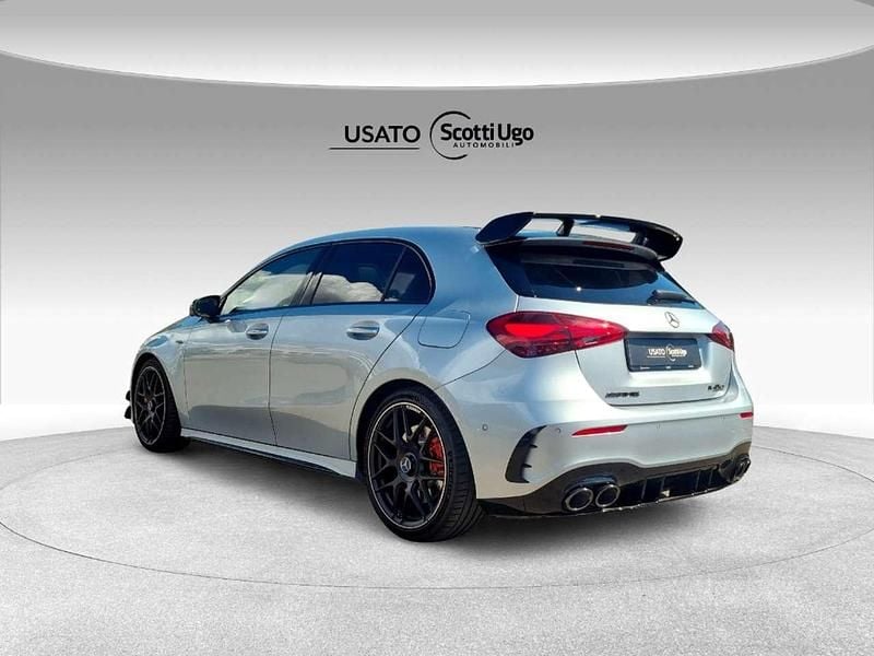 Usata Mercedes A45 AMG AMG Line Premium Plus 421 CV (309 kW) 2024 Argento metallizzato Berlina