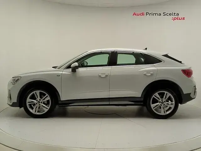 Usata Audi Q3 Sportback S-Line 150 CV (110 kW) 2022 Bianco ghiaccio metallizzato SUV