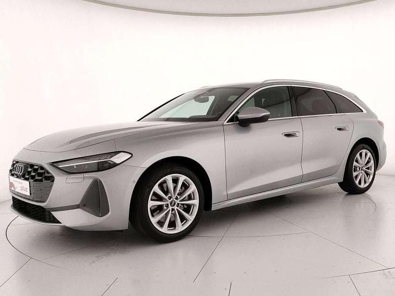 Usata Audi A5 Advanced 204 CV (150 kW) 2025 Argento fioretto metallizzato Station wagon