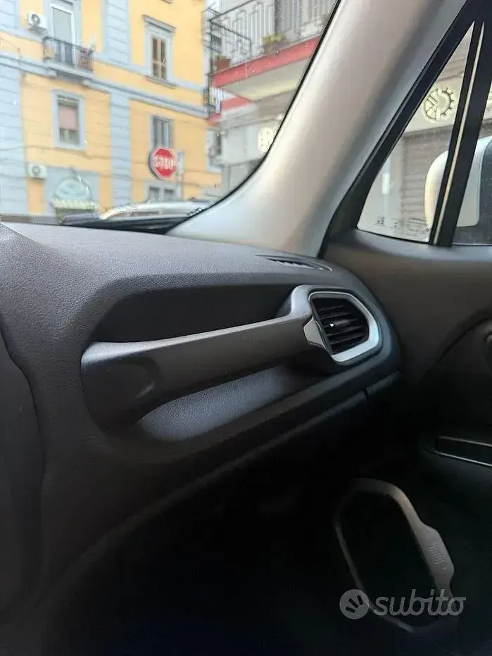 Usata Jeep Renegade Limited 120 CV (88 kW) 2015 Verde SUV