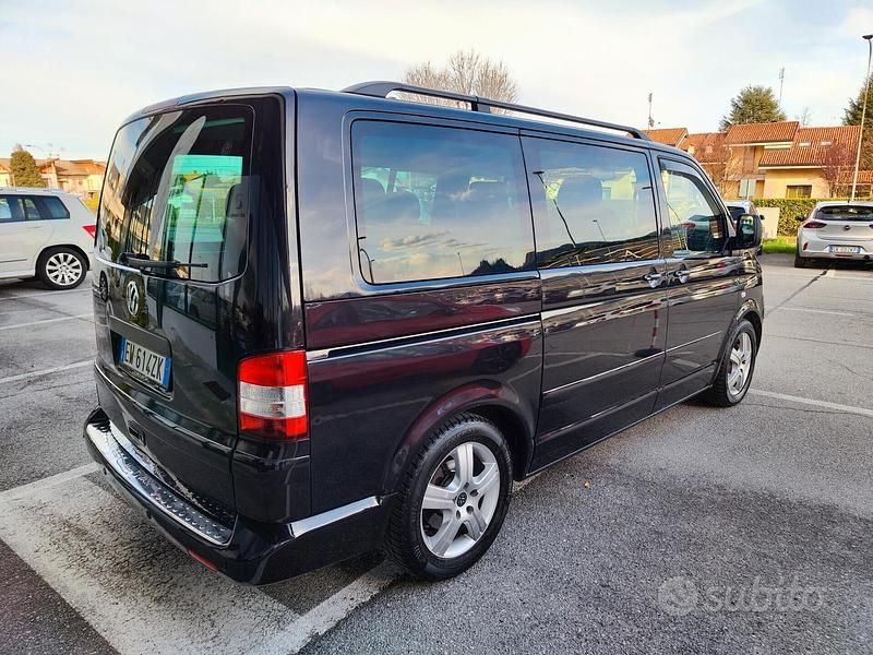 Usado VW T5 131 HP (96 kW) 2007 Preto Van