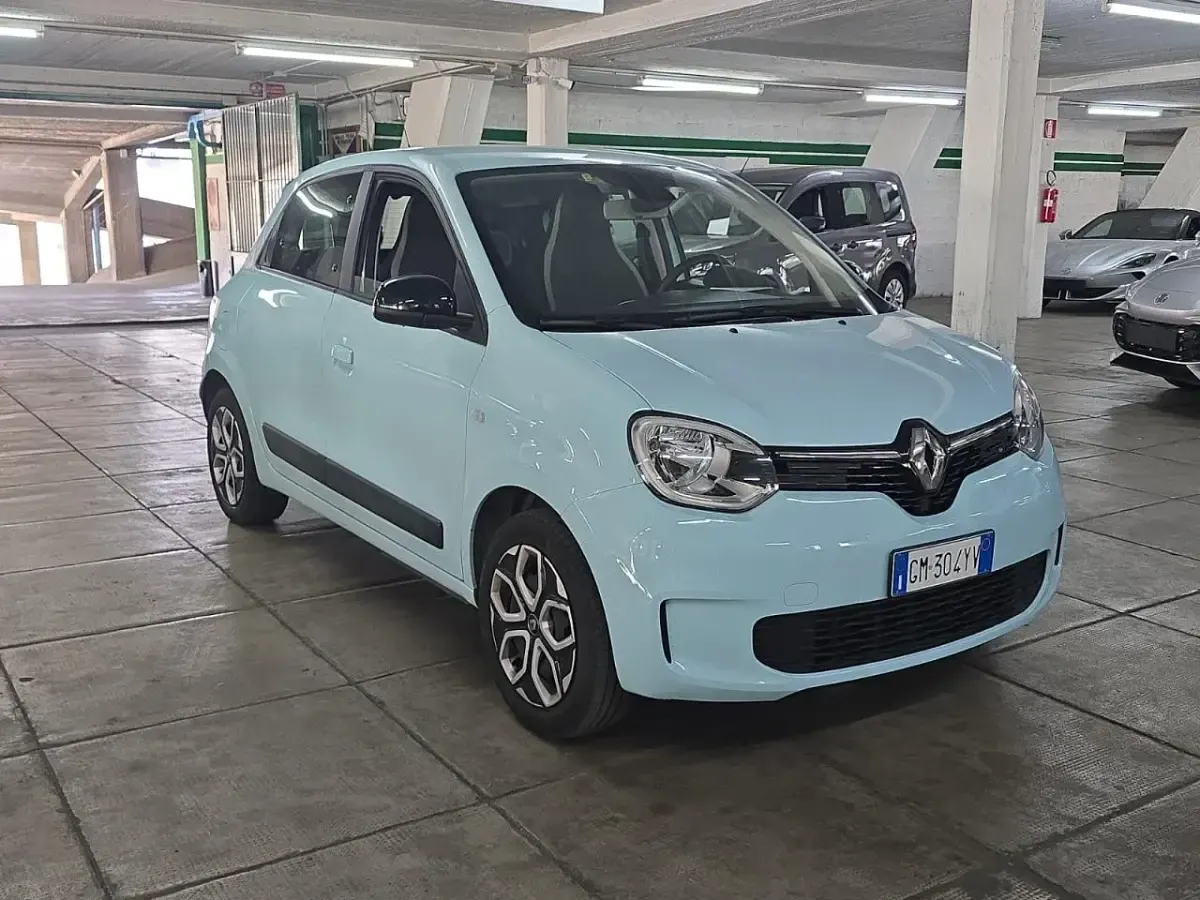 Usata Renault Twingo Equilibre 30 kW (42 CV) 2023 Utilitaria