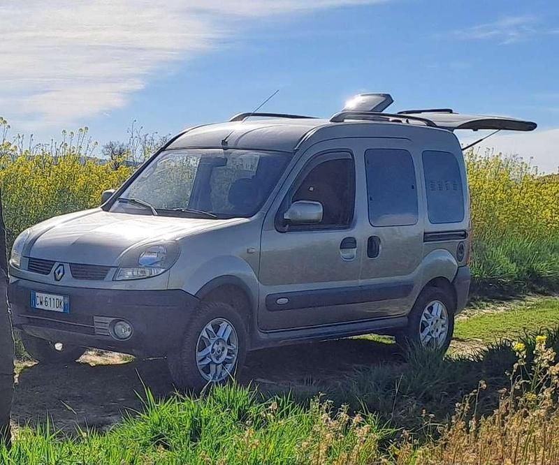 Usata Renault Kangoo 84 CV (61 kW) 2005 Station wagon