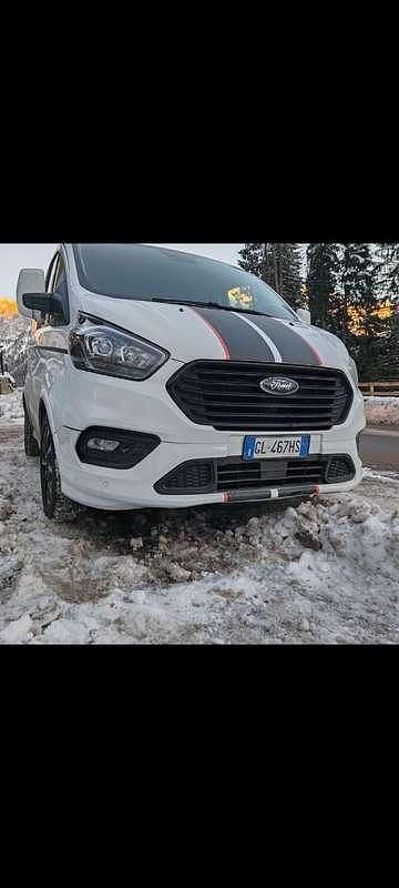 Usata Ford Tourneo Custom Sport 170 CV (125 kW) 2023 Furgone