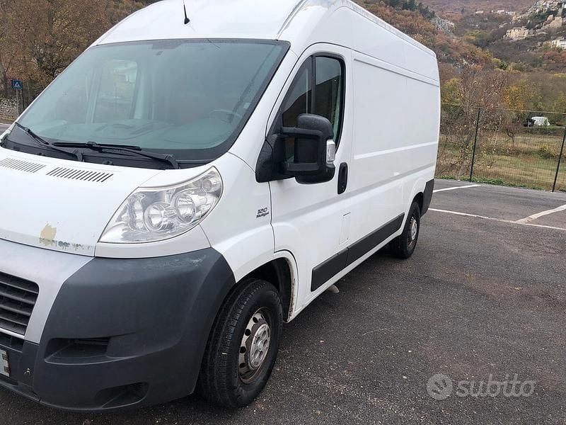 Usata Fiat Ducato 120 CV (88 kW) 2011 Bianco Furgone