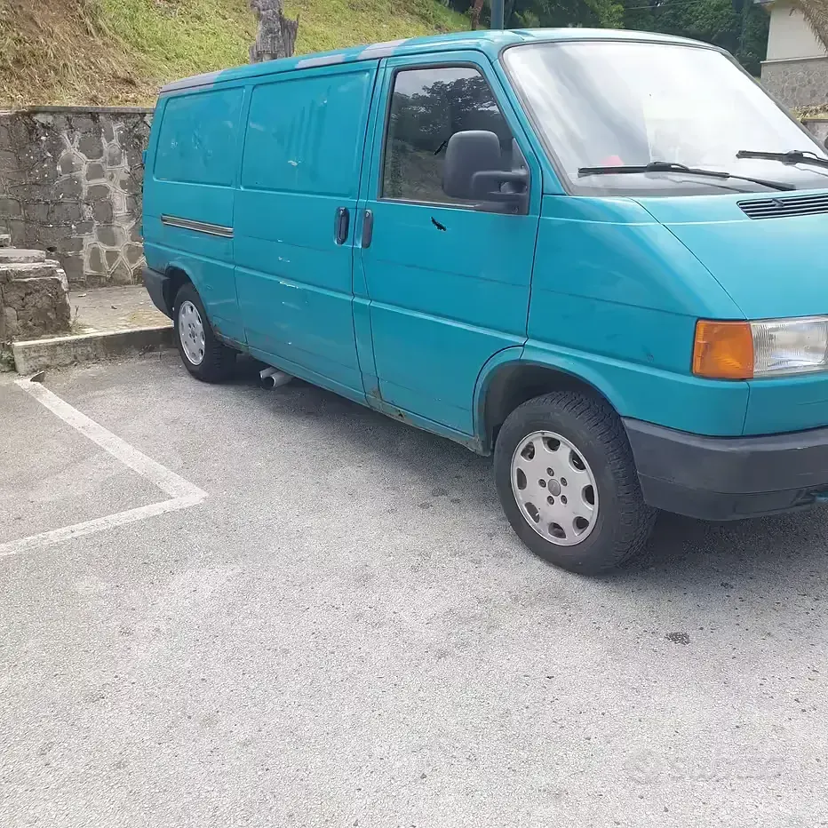 Usata VW T4 75 CV (55 kW) 1993 Verde Furgone