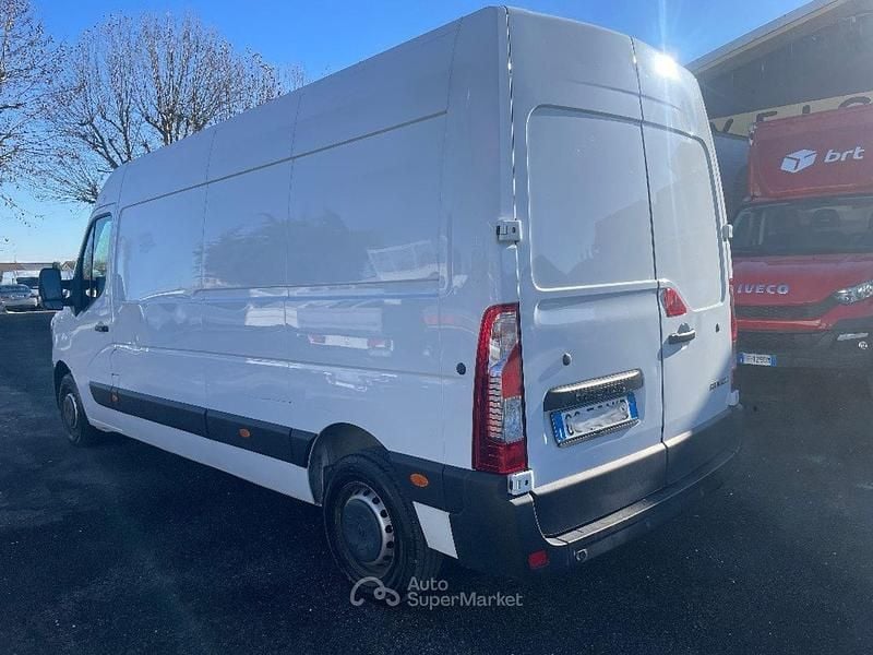 Usata Renault Master 131 CV (96 kW) 2021 Bianco Monovolume