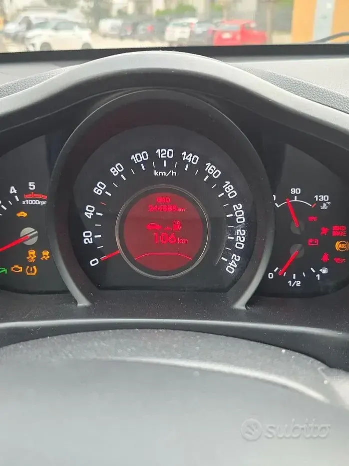 Usata Kia Sportage 116 CV (85 kW) 2010 Nero SUV