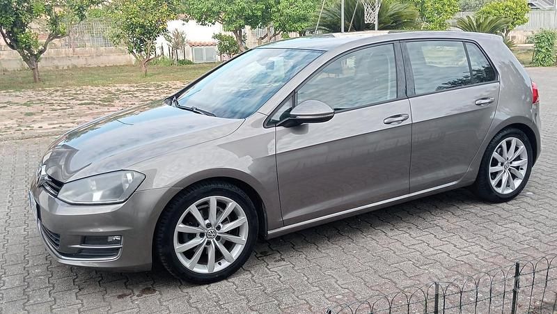 Usata VW Golf VII 140 CV (102 kW) 2013 Grigio Berlina