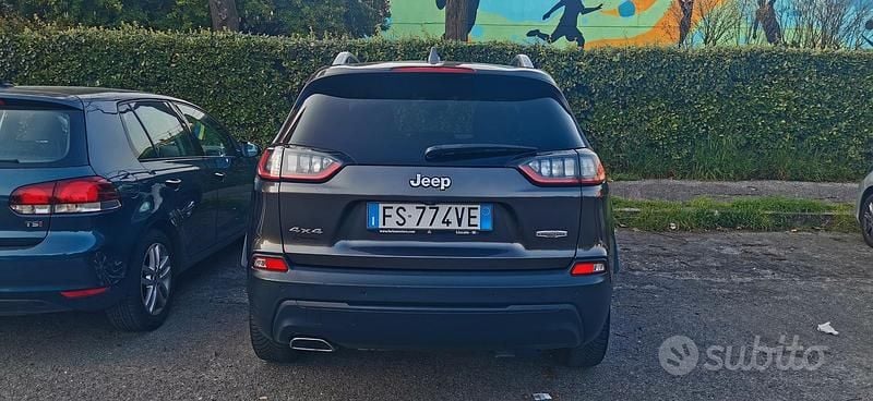Usata Jeep Cherokee 194 CV (142 kW) 2018 Grigio SUV