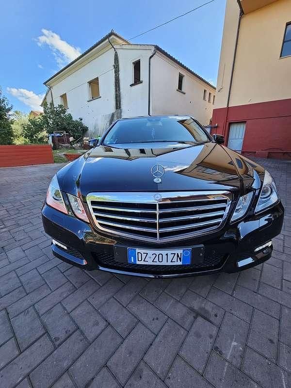 Usata Mercedes E250 204 CV (150 kW) 2009 Berlina