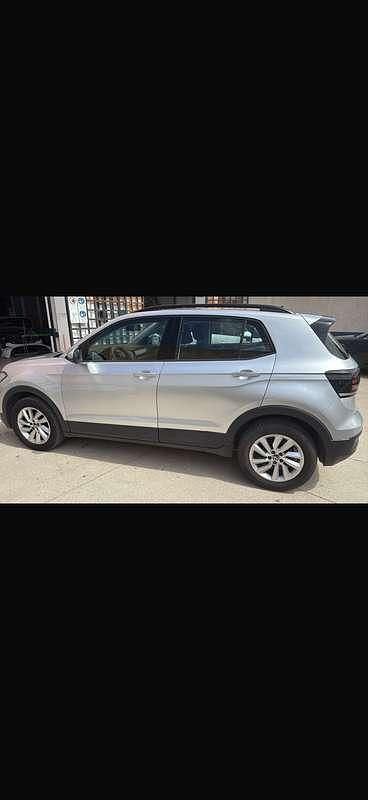 Usata 2021 VW T-Cross Style SUV | 20.000 € (Molto cara) - Immagine 1/4