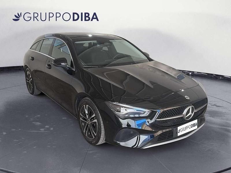 Usata Mercedes CLA180 Shooting Brake Advanced 116 CV (85 kW) 2025 Nero Station wagon