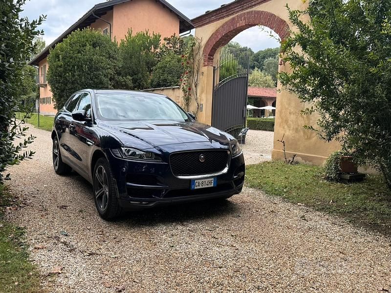 Usata Jaguar F-Pace Prestige 180 CV (132 kW) 2020 Blu SUV
