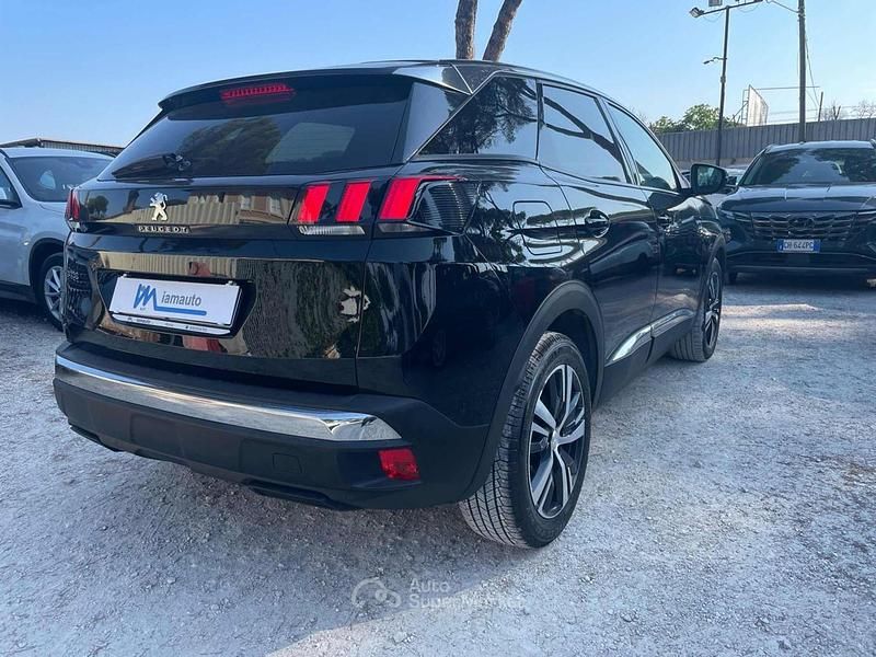Usata Peugeot 3008 Allure 131 CV (96 kW) 2019 Nero SUV