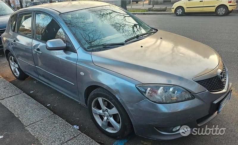 Usata Mazda 3 109 CV (80 kW) 2005 Grigio Berlina