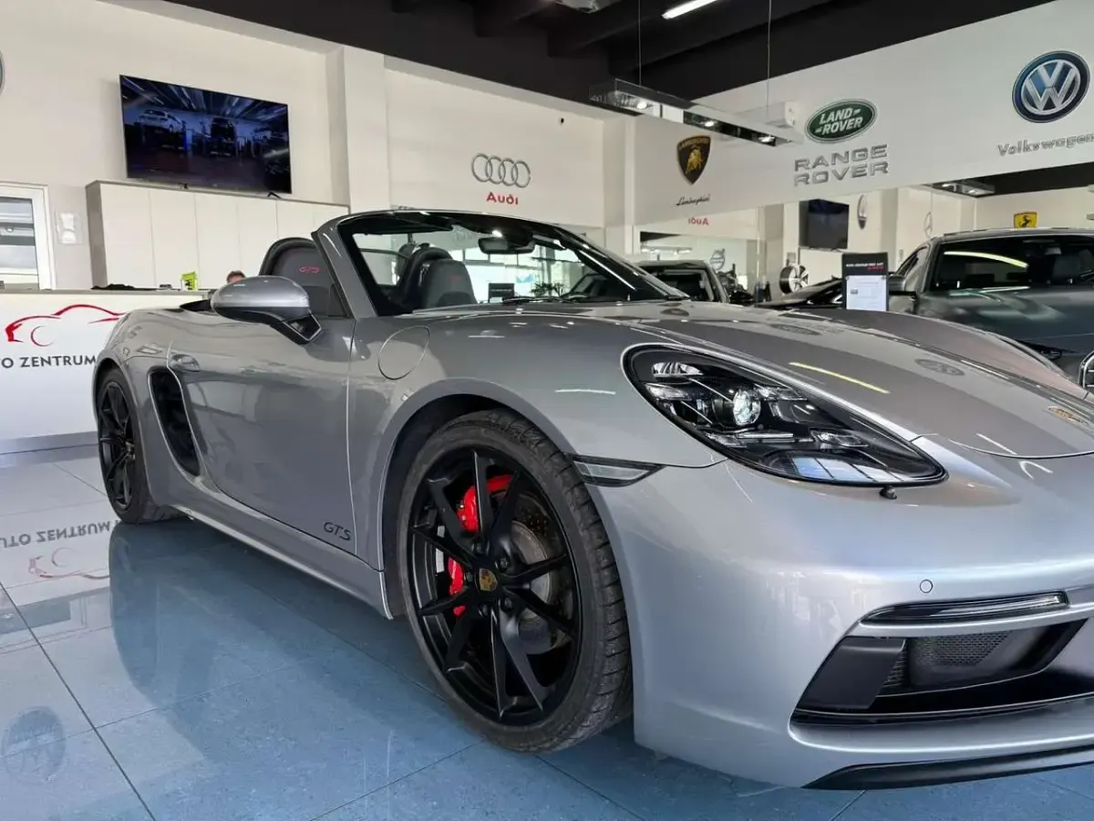 Usata Porsche 718 366 CV (269 kW) 2019 Argento Cabrio
