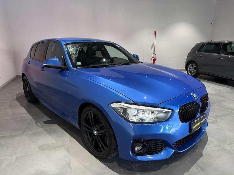Usata BMW 114 M Sport 95 CV (69 kW) 2018 Blu/azzurro Utilitaria