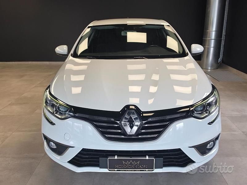 Usata Renault Mégane IV 116 CV (85 kW) 2019 Bianco Berlina
