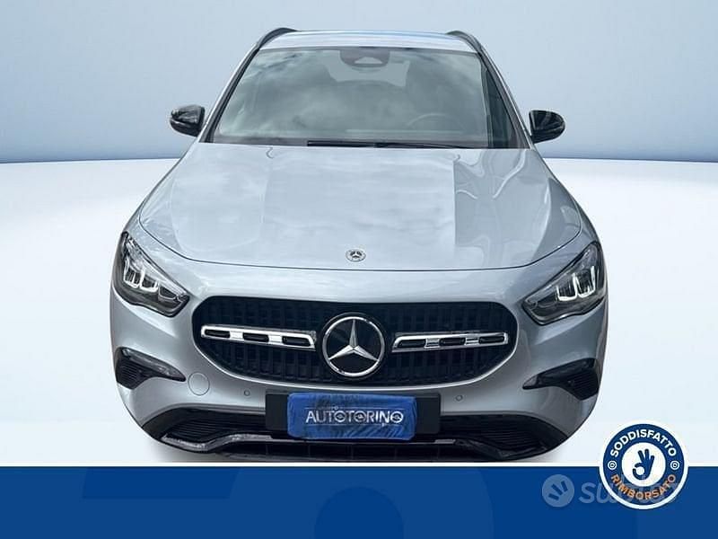 Usata Mercedes GLA200 Advanced 150 CV (110 kW) 2025 Argento SUV