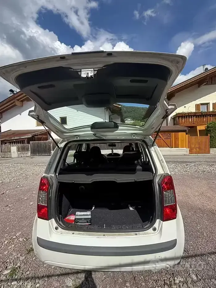 Usata Fiat Idea 80 CV (58 kW) 2008 Bianco Monovolume