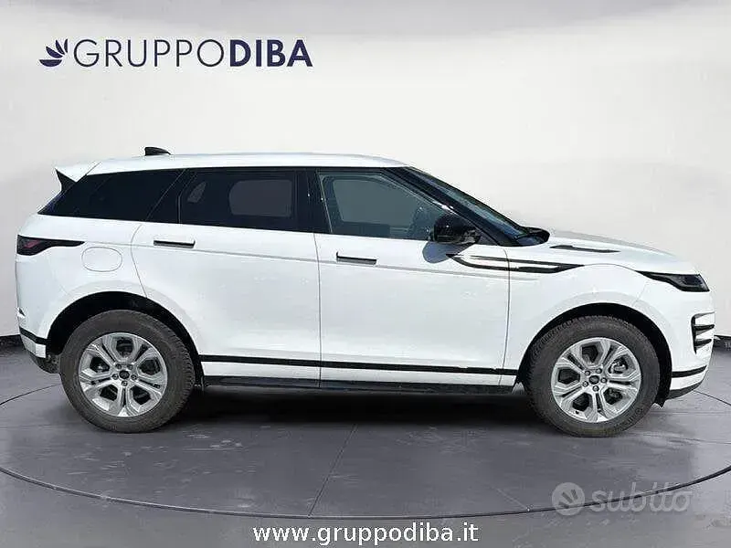 Usata Land Rover Range Rover evoque R-Dynamic 163 CV (119 kW) 2022 Bianco SUV