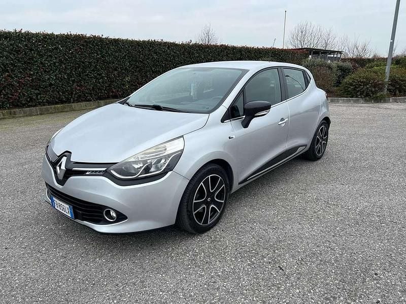 Usata Renault Clio IV 75 CV (55 kW) 2015 Grigio Berlina