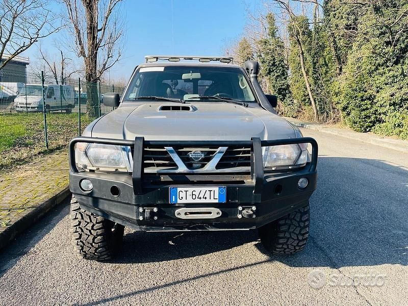 Usata Nissan Patrol 2000 Nero SUV