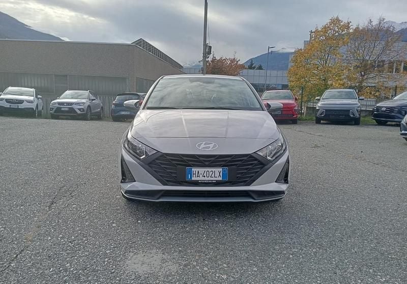 Nouvelle Hyundai i20 90 ch (66 kW) 2025 Gris Berline