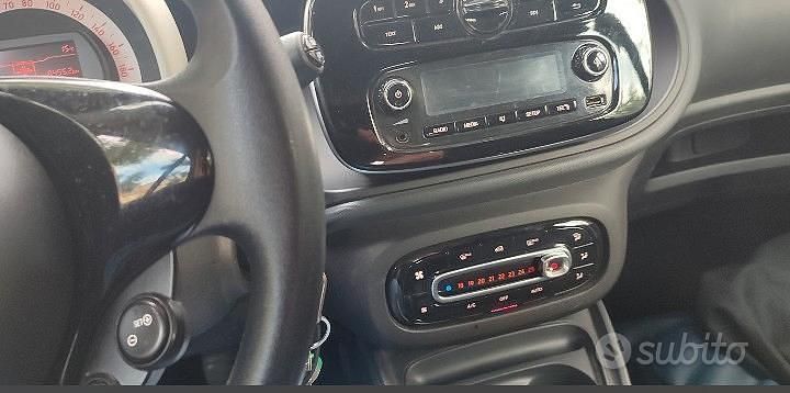 Usata Smart ForTwo Cabrio 2017 Cabrio